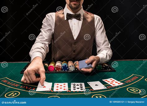 Poker Dealer .